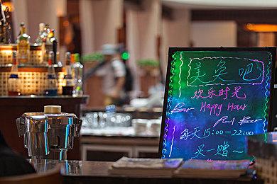 高手自制超还原宝可梦图鉴 可识别手办和网络图片